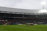 02-05-2010: VOETBAL: Feyenoord-Heerenveen: Rotterdam
1 minuut stilte ivm de dood van Piet Steenbergen

Foto: Edwin Verheul
